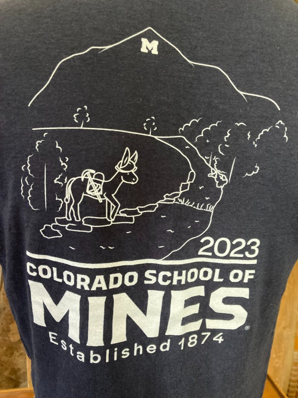Colorado School of Mines t-shirt shirt tee 2023 est. established 1974 mens large